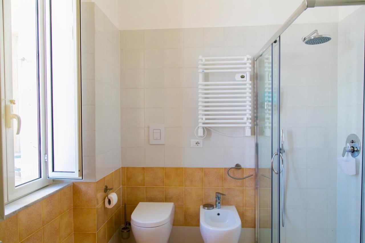 A Casa Di Nina Guest House Naples Exterior photo