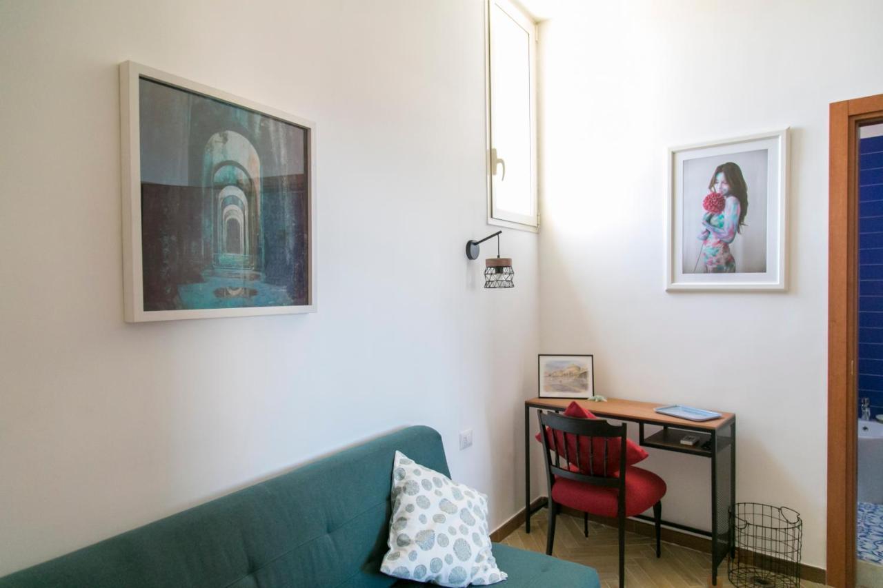 A Casa Di Nina Guest House Naples Exterior photo